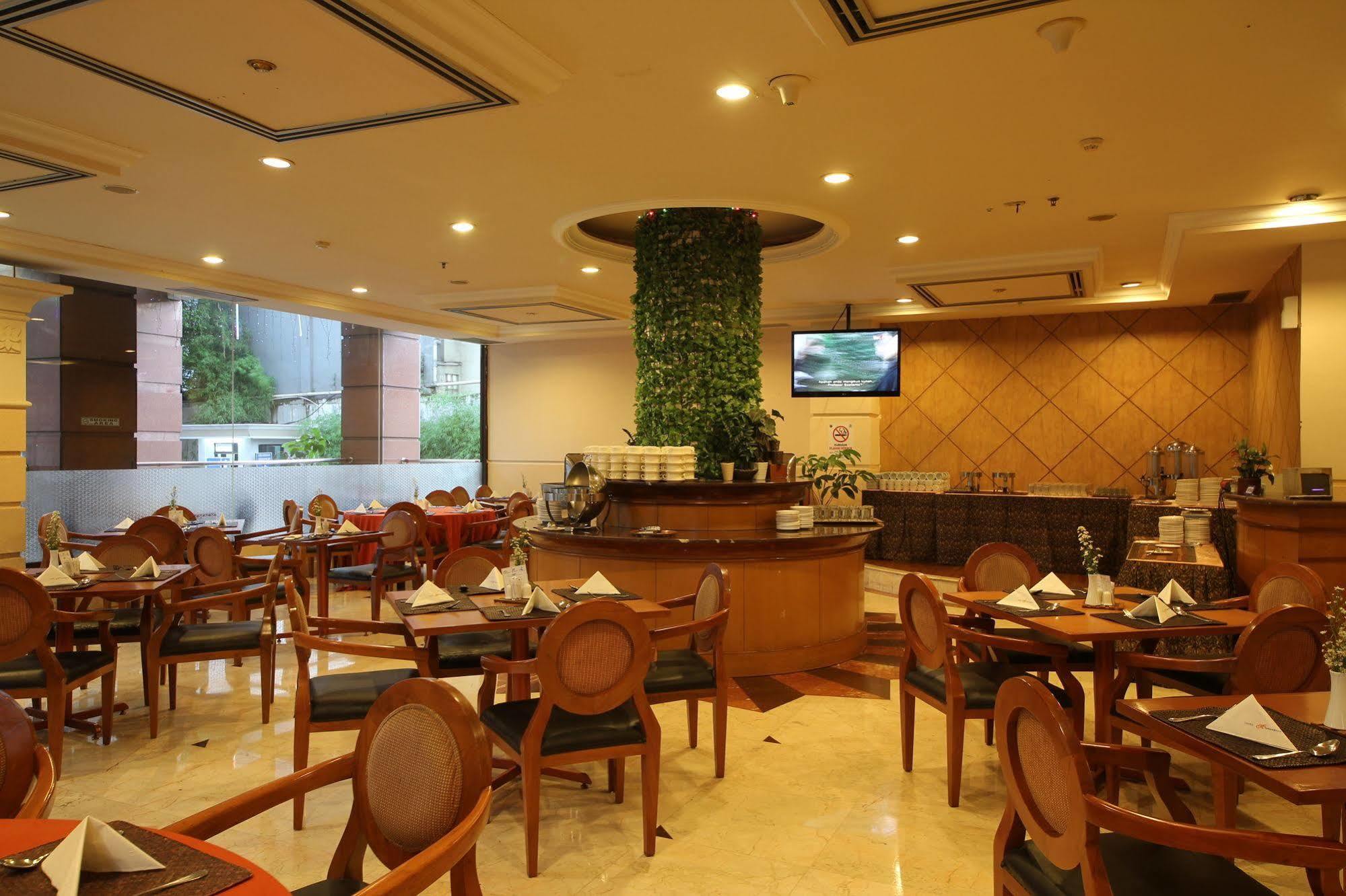 Maharani Hotel Dżakarta Zewnętrze zdjęcie